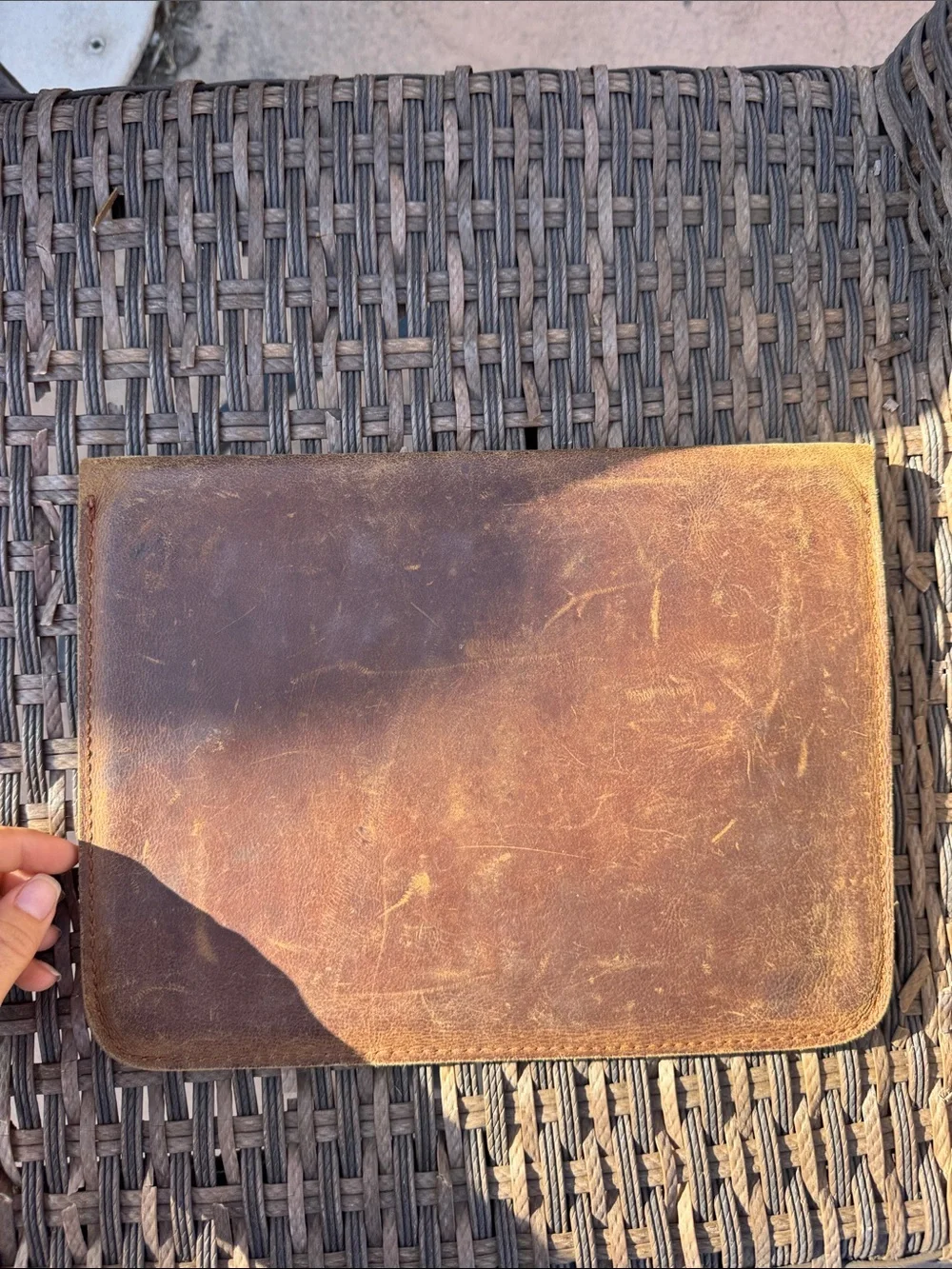 Genuine leather MacBook Air (11.79 in) or iPad case | brown